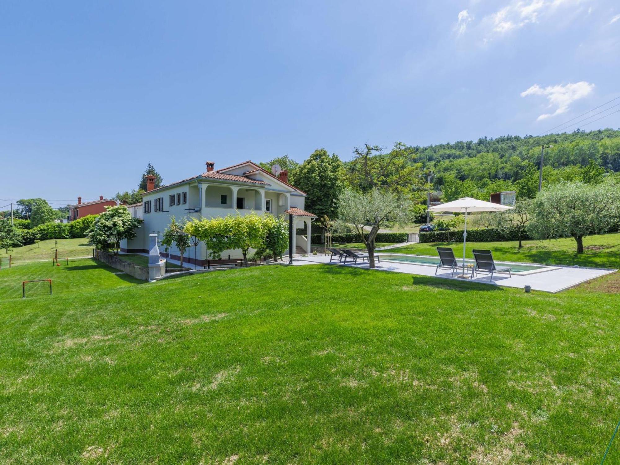 Holiday Home Carlo - Ipc102 By Interhome Pićan Kültér fotó