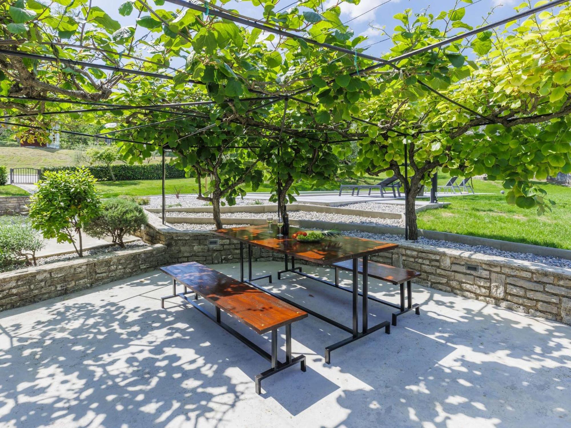 Holiday Home Carlo - Ipc102 By Interhome Pićan Kültér fotó